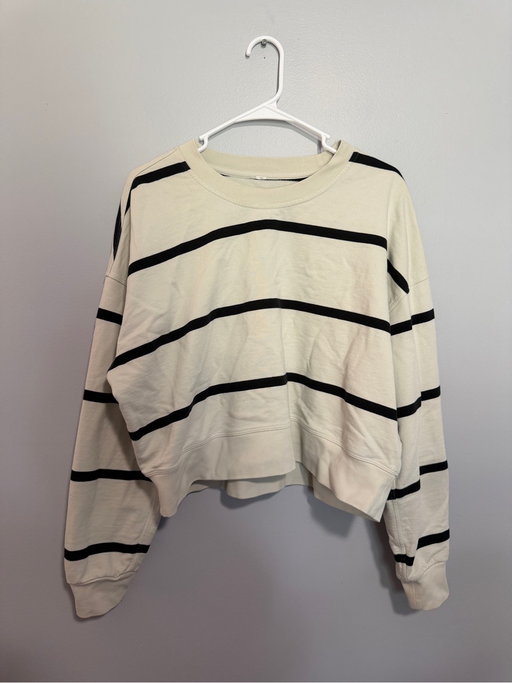 Lululemon Cropped Crewneck Size L/XL